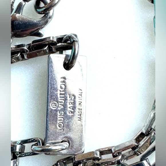LOUIS VUITTON Damier Colors Dual Pendant Necklace Black M62490 - 22” Length - Picture 4 of 6